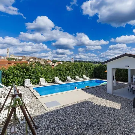 بيت للعطل Casa Jurican