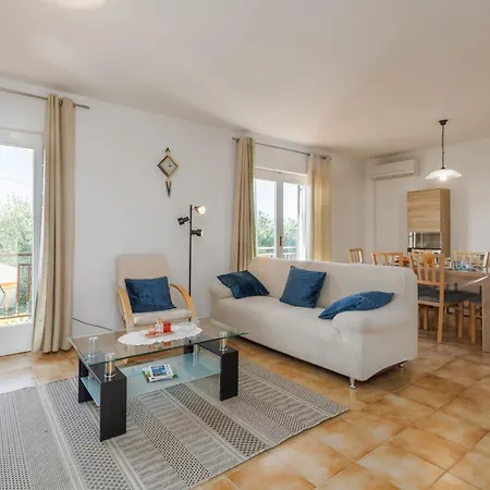 Casa Jurican Tatil Evi